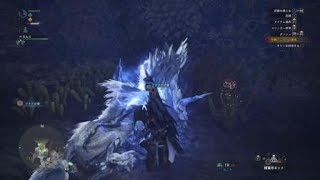 モンスターハンター：ワールド　盛大な寝放屁をかますキリンさん